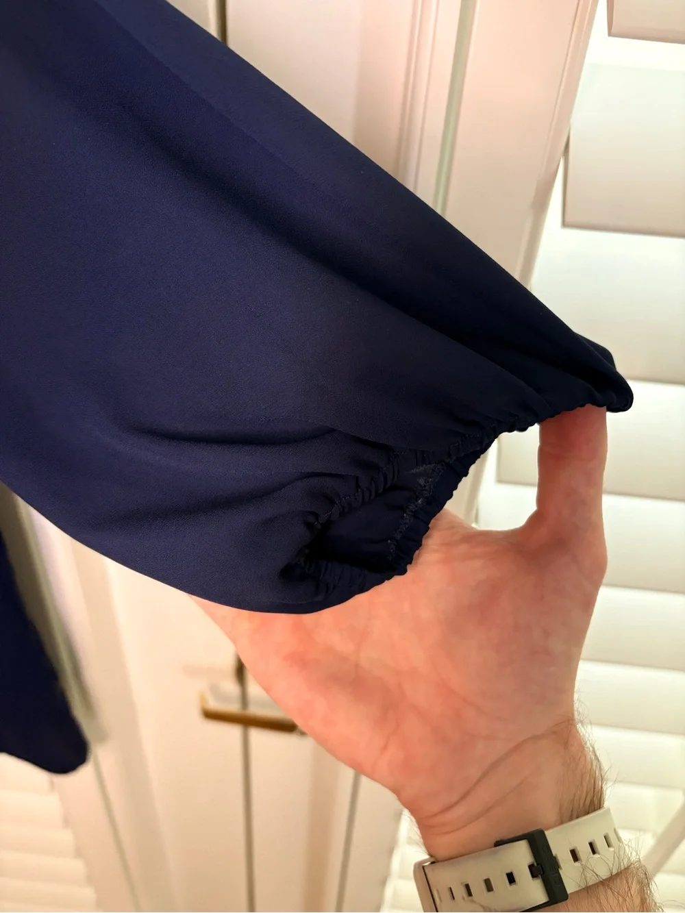 Women's Navy Sheer Long-Sleeve Blouse 1XL - Picture 4 of 7
